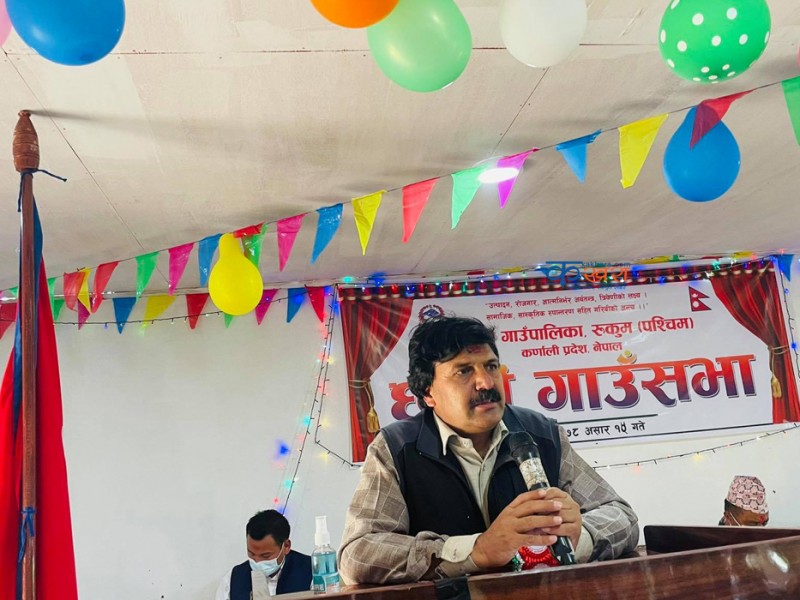 असिमित माग र आवश्यक्तामा आउने सिमित बजेट नै विकासको बाधक : प्रमुख शर्मा